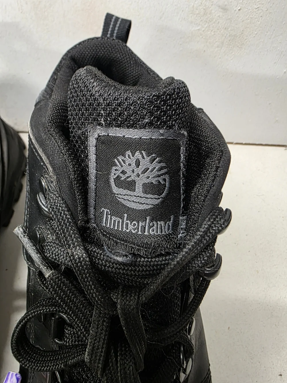 Timberland Mt Maddsen 2731R Mens 10.5 Black Leather Waterproof Hiking Boots